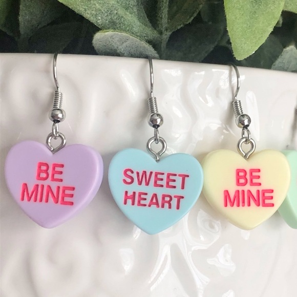New Conversation Hearts Dangle Drop Earrings Handmade Party Purple Candy Fun - Picture 2 of 7
